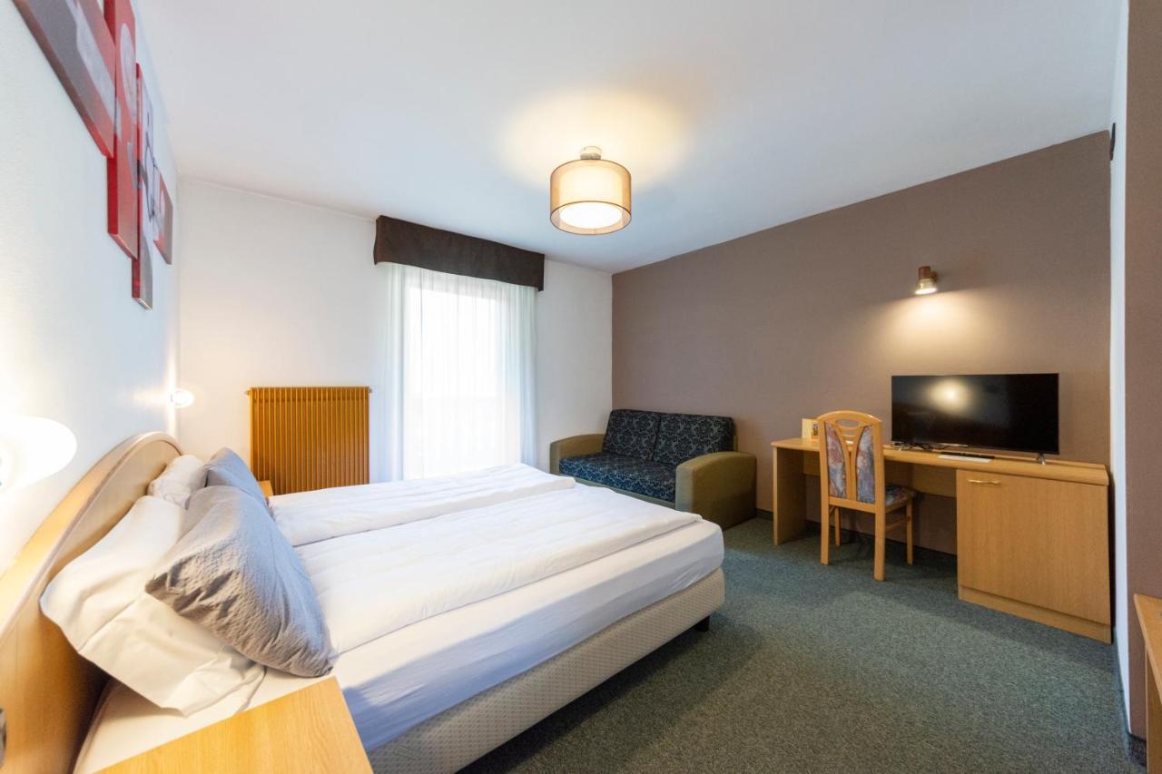 Flos Hotel Moena Eksteriør bilde